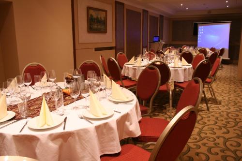 Ruang pertemuan/ballroom, Hotel Capitulum in Gyor
