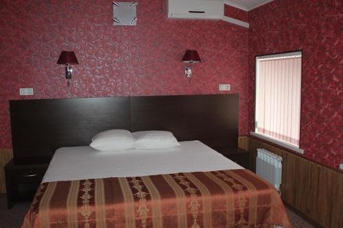 NevHotel