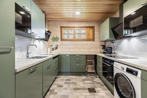 кухня, Lapland Fellas - Äkäslompolo (Lapland Fellas - Akaslompolo) in Акасломполо