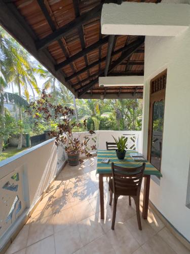 Balcony/terrace, Solal Villa in Beruwala