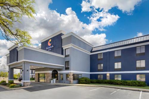 Comfort Inn Bourbonnais near I-57