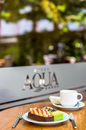 71873246 Hotel Aqua