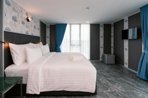 One Budget Hotel Chiangrai Baanmai in Rim Kok