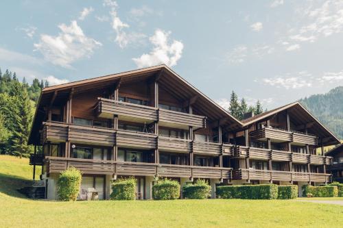 A szálláshely kívülről, Traumhafte Alpenwohnung mit Bergblick Balkon Wiriehorn in Diemtigen