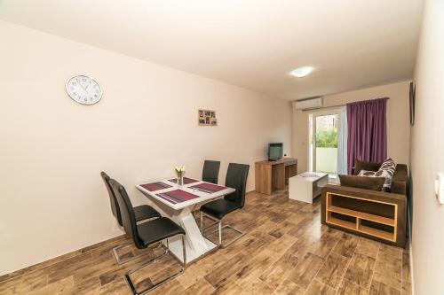 Milara Apartments - image 12