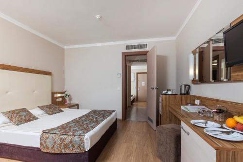 Primasol Hane Garden Hotel - image 11