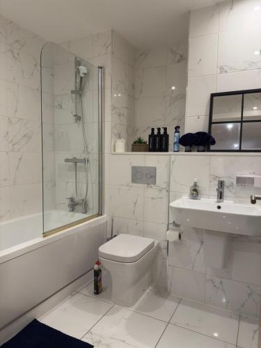 1 bed home away from home, Birmingham (fotografie 10)