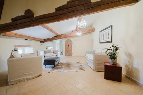 King Room with Garden View