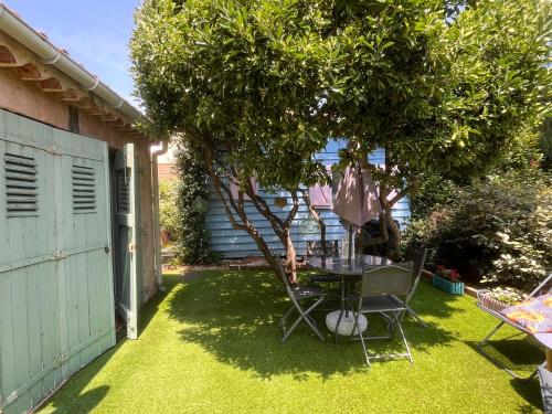 Studio independant dans villa near Scarparo le Bluegreen