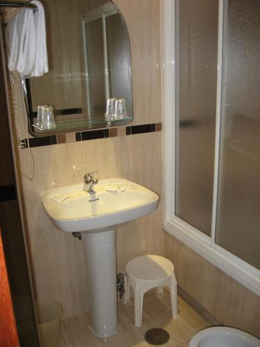 Triple Room image 6