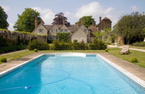 Swimming pool, Little Court in Charminster