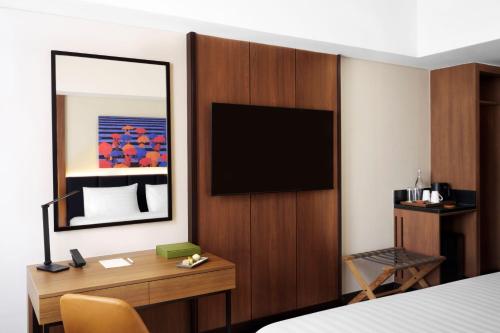 Deluxe Double or Twin Room image 1