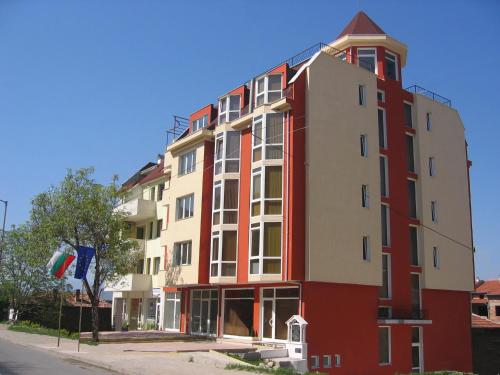 . Hotel Deva