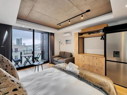 Luxury Studio Resort - image 14