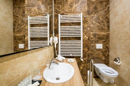 Hotel Saint Germain - image 12