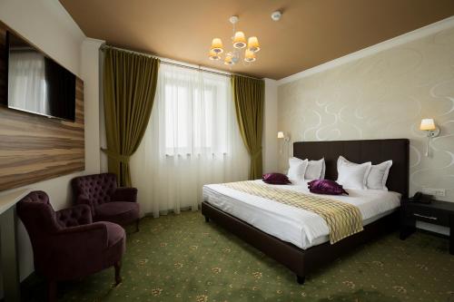 Hotel Saint Germain - image 2