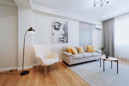 1BR - Workspace - Park View - Elevator