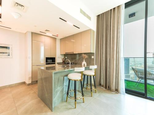 Luxury Smart 1BR -High Floor Business Bay Views, Dubaï (photo 10)