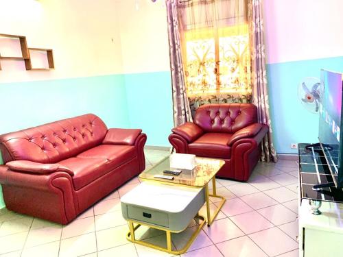 One-Bedroom Apartment image 7