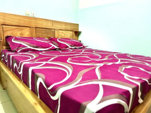 One-Bedroom Apartment image 5