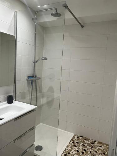 Appartement dans résidence avec Piscine Proche plage (Appartement dans residence avec Piscine Proche plage) in Le Couchant