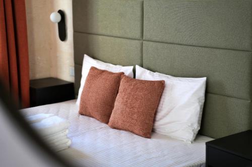 Grand Terrace 4 by Vallettastay, La Valette (photo 11)