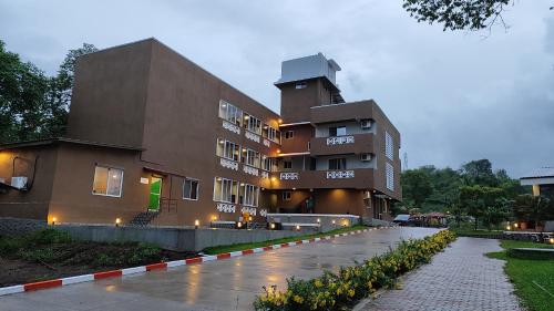 Viesnīcas āriene, HillRock Resort & Villas, Karjat in Neral