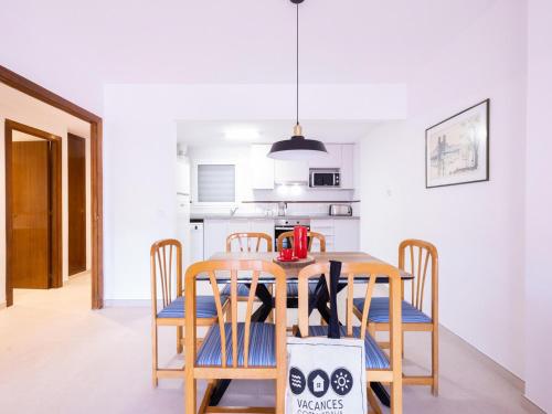 Apartment image 10