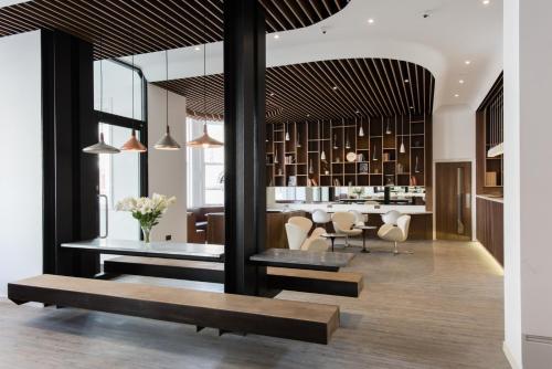 Mowbray Court Hotel - image 2