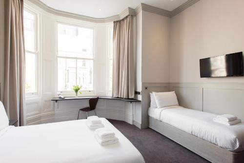 Mowbray Court Hotel - image 13
