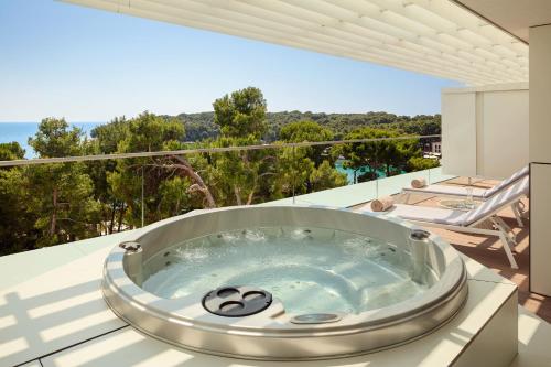 Pezsgőfürdő, Hotel Bellevue in Mali Lošinj