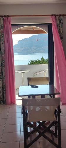 Paraschou Guesthouse