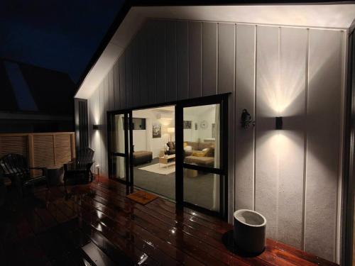 The Beautiful Trio 3 Homes for One Group in Woolston