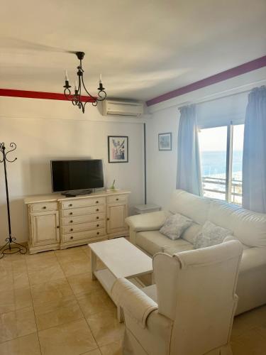 Apartamentos Mediterraneo - Apartment - Marbella