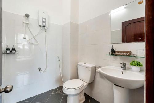 River View Apartment & Hotel