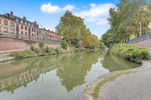 Nice studio under the roof ideal for 2 in Toulouse, Тулуза (фото 10)