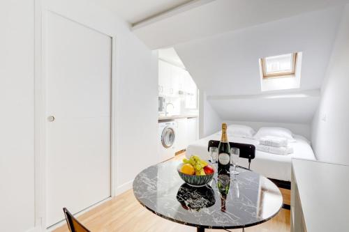 Suite Le Clery Perche sur les toits de Paris, Parigi