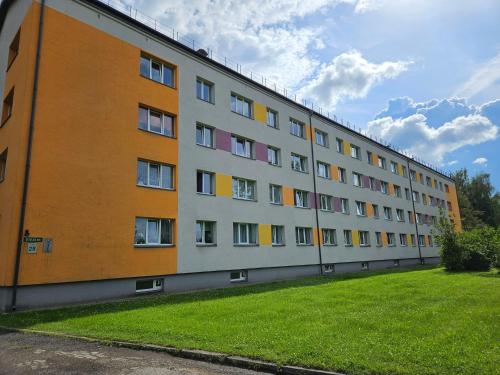 Зовнішній вигляд готелю, New apartament in city center in Сигулда