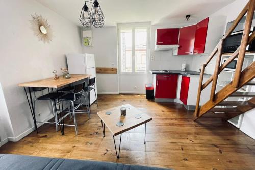 Duplex in the heart of Toulouse, Тулуза (фото 3)