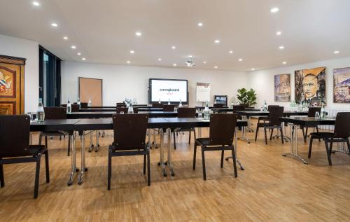 Stadthotel am Römerturm - image 4