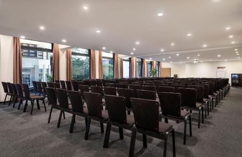 Stadthotel am Römerturm - image 2