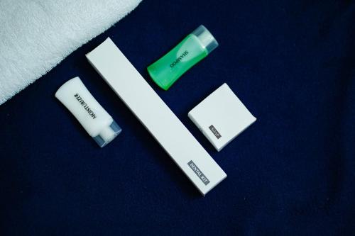 Adam homes - image 5