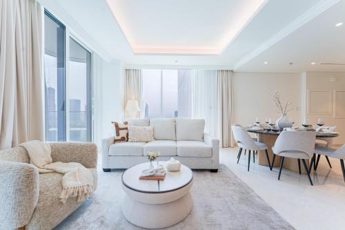 Full Sea View Luxury 2BR Beachfront Access, Дубай (фото 10)