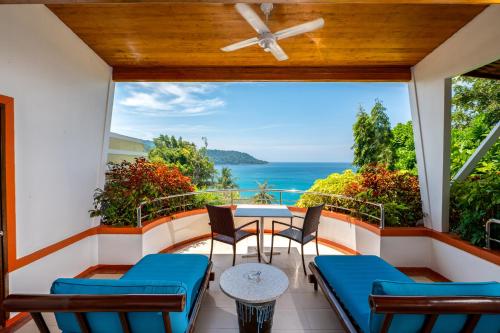 Balcony/terrace, Mom Tri's Villa Royale - SHA Plus in Kata