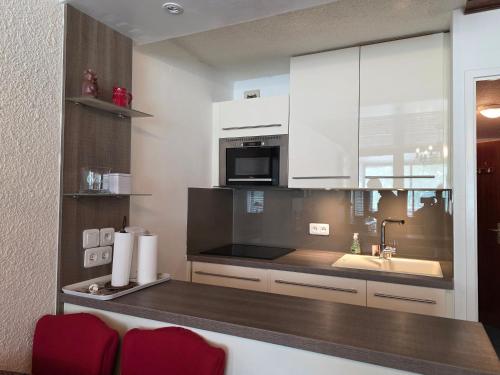 Le Serac Panoramic Mountain View spacious 40m2 managed by private host - Location saisonnière - Les Belleville