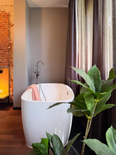 De Pijp Boutique Hotel near De Duif