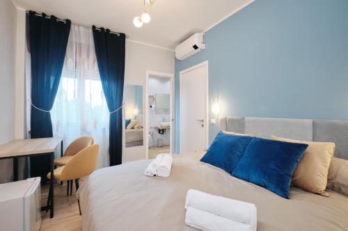 로마 Elegant and cozy room with AC Swimming pool Free parking Subway station 2 min walking 3성급 싱글룸 스위트룸