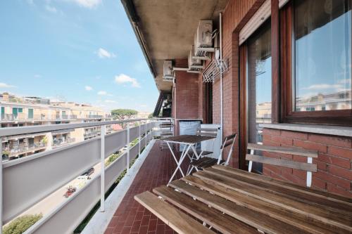 로마 Elegant and cozy room with AC Swimming pool Free parking Subway station 2 min walking 3성급 싱글룸 레스토랑