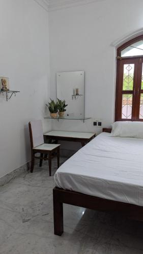 . Double Bed Garden View