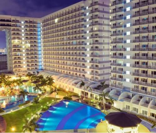 Serene Pasay Getaway - Entire Apartment for Rent, Manila